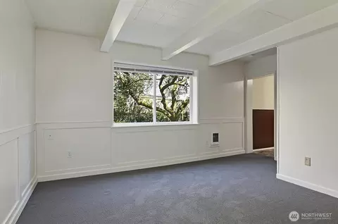 942 N 81st St, Seattle, WA 98103 photo 17