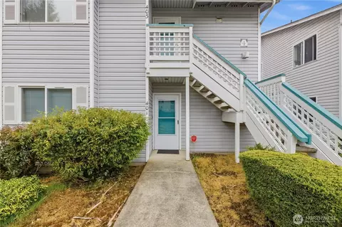 1101 37th St SE #401, Auburn, WA 98002