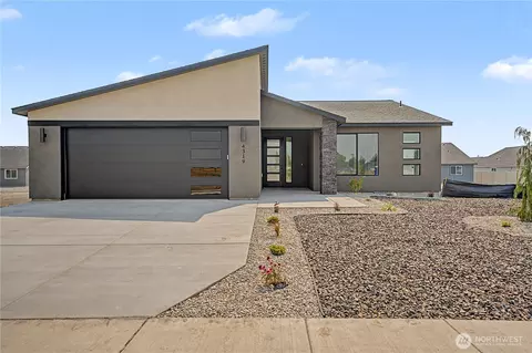 4319 W Surf Scoter St, Moses Lake, WA 98837