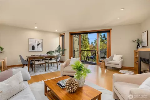 610 Vineyard Ln #A302, Bainbridge Island, WA 98110