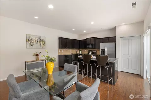 Dining - 3053 Eagle Loop NE, Lacey, WA 98516 photo 2 of 2