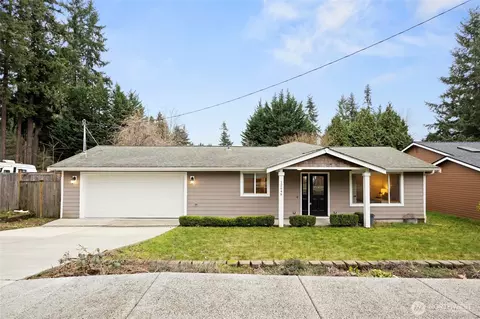 12649 NE 104th St, Kirkland, WA 98033