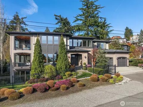 6518 SE 28th St, Mercer Island, WA 98040