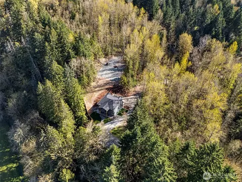 View/Area - 17823 214th Avenue Ct E, Orting, WA 98360 photo 1 of 2