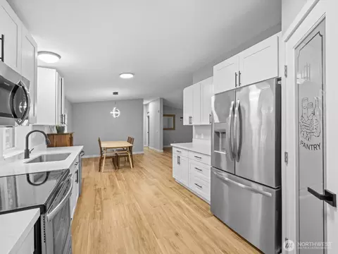 20500 SE 32nd Dr, Bothell, WA 98012 photo 14