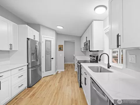 20500 SE 32nd Dr, Bothell, WA 98012 photo 12