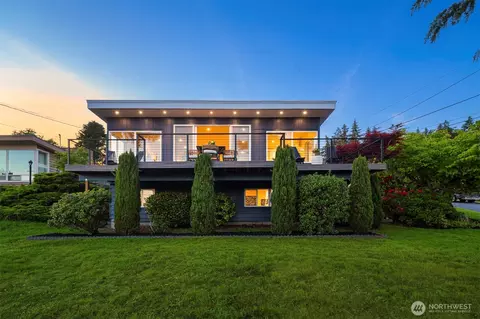 11988 Marine View Dr SW, Burien, WA 98146