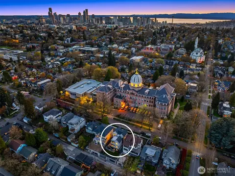 View/Area - 738 22nd Ave E, Seattle, WA 98112 photo 1 of 2