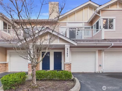 5247 164th Ave SE #14-5, Bellevue, WA 98006