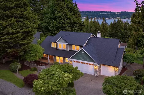 8226 Granite Dr NW, Gig Harbor, WA 98329
