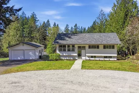 18330 SE 145th St, Renton, WA 98059