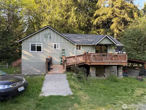 41766 N Shore Ln, Concrete, WA 98237