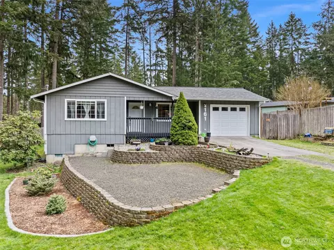 161 E Barnsby Pl, Shelton, WA 98584