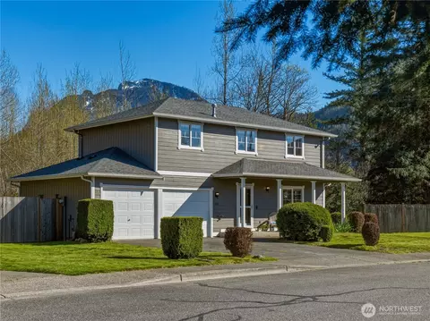 228 Amanda Ave, Gold Bar, WA 98251