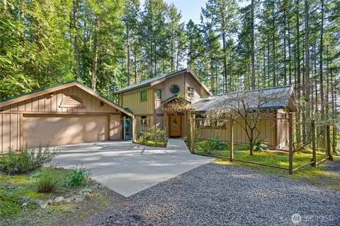 1290 Three Meadows Ln, Friday Harbor, WA 98250