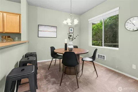 Dining - 14915 38th Dr SE #II1033, Bothell, WA 98012 photo 1 of 1