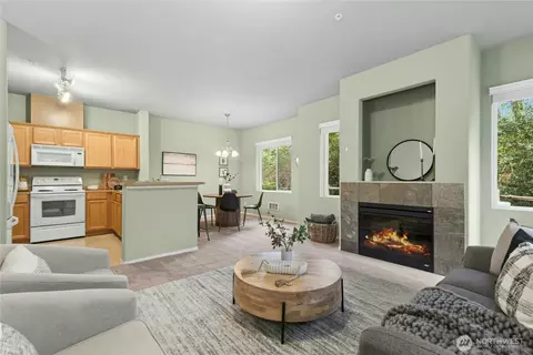 Living - 14915 38th Dr SE #II1033, Bothell, WA 98012 photo 4 of 4