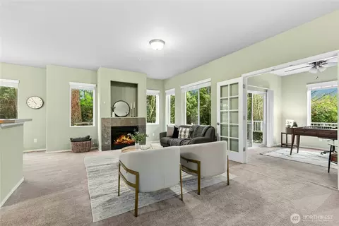 Living - 14915 38th Dr SE #II1033, Bothell, WA 98012 photo 1 of 4