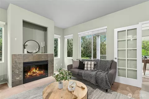 Living - 14915 38th Dr SE #II1033, Bothell, WA 98012 photo 3 of 4