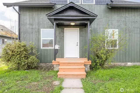 320 23rd Ave, Longview, WA 98632 photo 3