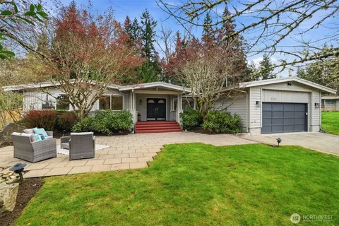 2506 159th Ave SE, Bellevue, WA 98008