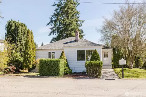 1126 Evans Ave W, Bremerton, WA 98312