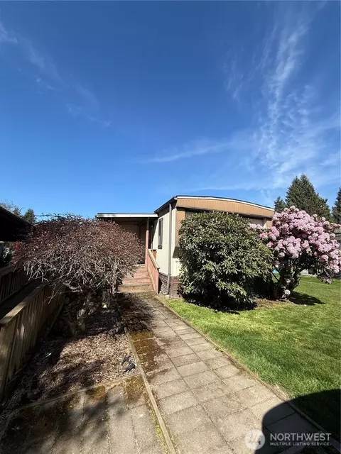 24919 Hoehn Rd #49, Sedro Woolley, WA 98294