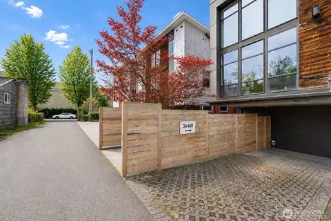3648 36th Ave S #B, Seattle, WA 98144