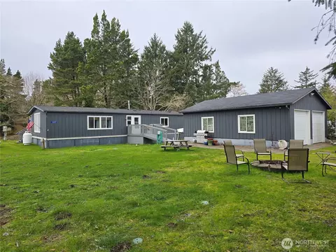 32211 N Pl, Ocean Park, WA 98640