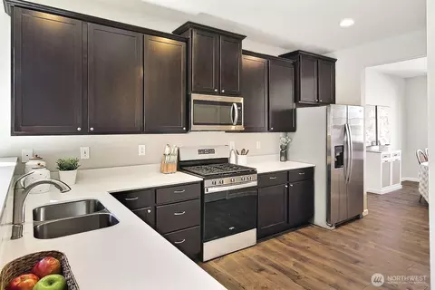 Kitchen - 227 Jasmine Ln N, Enumclaw, WA 98022 photo 1 of 4