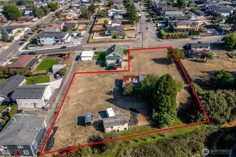4844 N Shirley St, Tacoma, WA 98407
