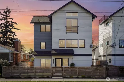 3239 61st Ave SW, Seattle, WA 98116