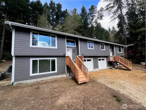 8867 8869 Old Military Rd NE, Bremerton, WA 98311
