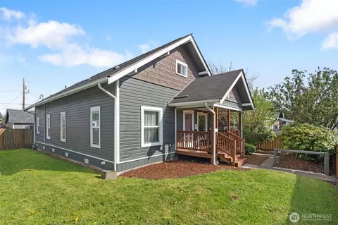 1016 N Tower Ave, Centralia, WA 98531
