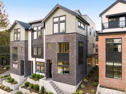 8313 C 12th Ave NW, Seattle, WA 98117