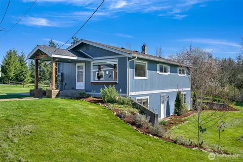 8722 Valley View Rd, Custer, WA 98240