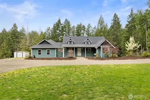 1343 Lewis Rd W, Seabeck, WA 98380