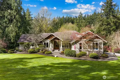 4727 NE Rova Rd, Poulsbo, WA 98370