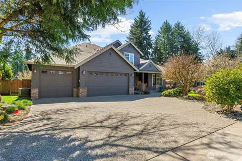15523 SE 261st Pl, Covington, WA 98042
