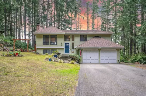 5501 NW Glenn Firs Ln, Silverdale, WA 98383