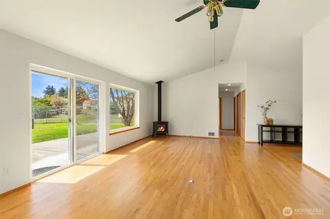 Living - 52 Mccomb Rd, Sequim, WA 98382 photo 3 of 3