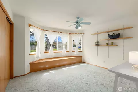 Bedroom - 52 Mccomb Rd, Sequim, WA 98382 photo 3 of 4