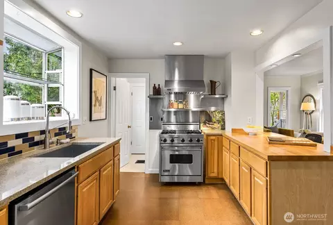 Kitchen - 2620 E Roy St, Seattle, WA 98112 photo 2 of 5