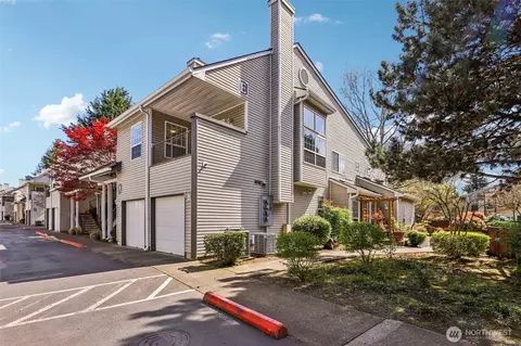 13210 SE 7th St #E23, Vancouver, WA 98683