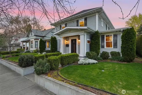 607 Boyer Ave, Walla Walla, WA 99362