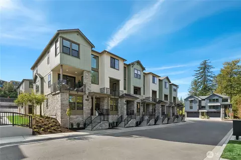 34215 SE Summit St #43, Snoqualmie, WA 98065