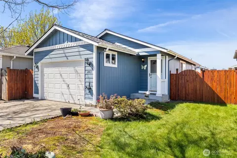 14902 44th Dr NE, Marysville, WA 98271