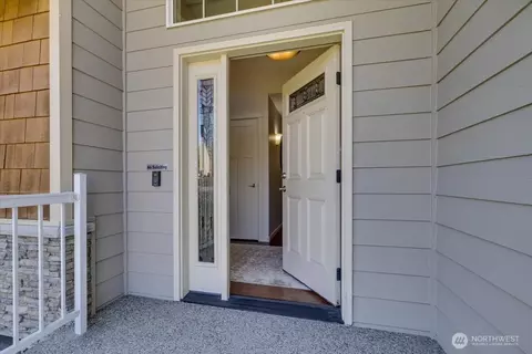 Entry Way - 15624 42nd Dr SE, Bothell, WA 98012 photo 1 of 3