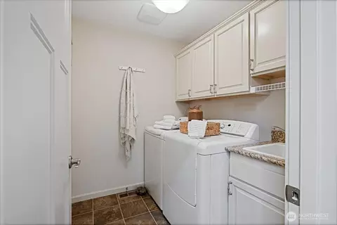 Other - 15624 42nd Dr SE, Bothell, WA 98012 photo 4 of 8