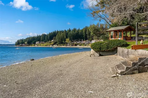 6625 Cromwell Beach Dr NW, Gig Harbor, WA 98335